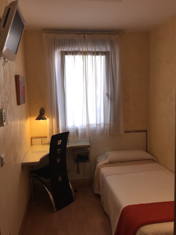 Hotel Castillo de Javier Pamplona Buitenkant foto