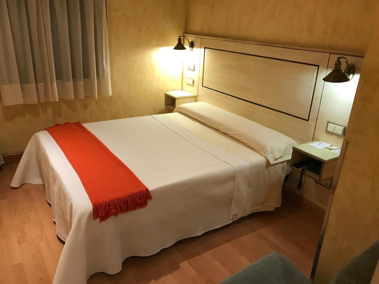 Hotel Castillo de Javier Pamplona Buitenkant foto
